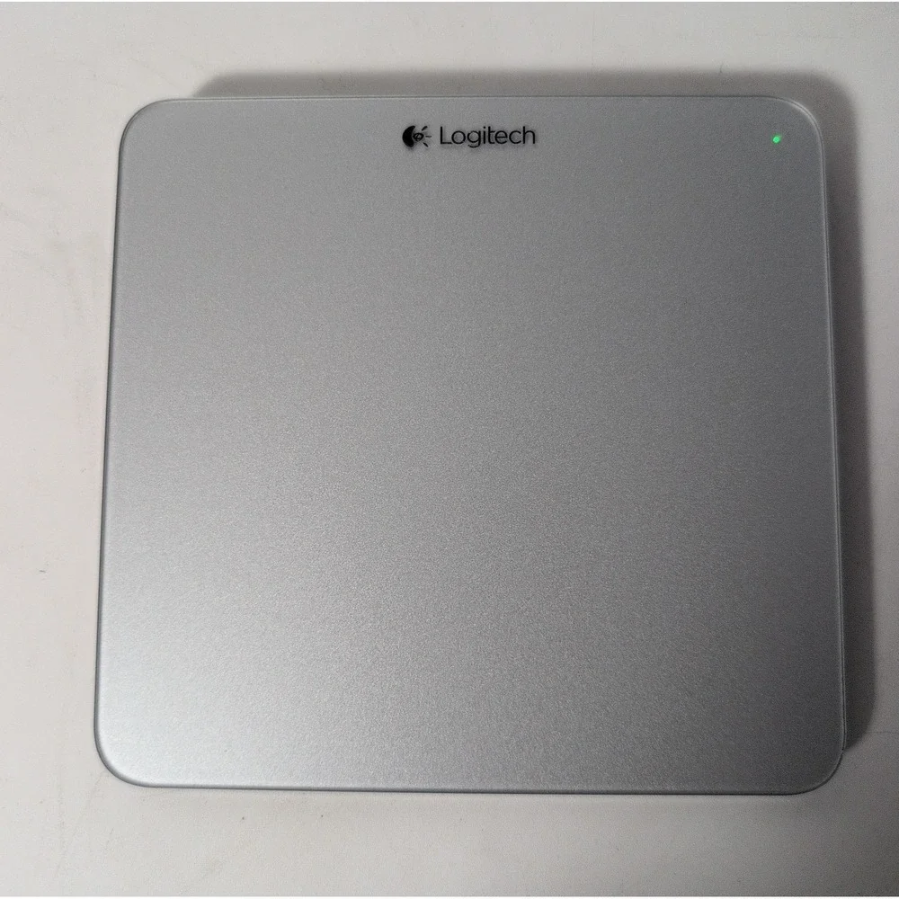 Logitech‎ T651 Rechargeable Bluetooth TrackPad and Easy Switch Keyboard K811